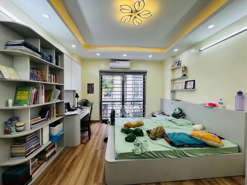 Nhà lô góc 5 tầng vị trí vàng Lĩnh Nam, giá hợp lý đáng sở hữu... Bán nhà riêng tại Hoàng Mai, Hà Nội 01