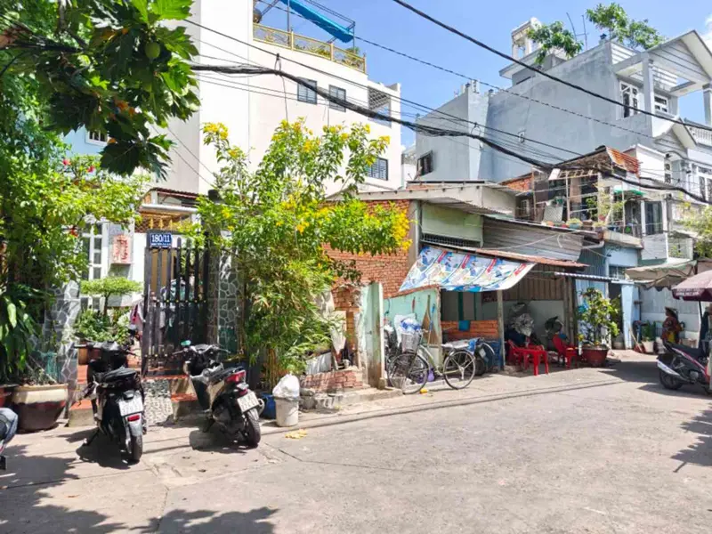 Bán đất 66m² tại Bình Tiên Quận 6, giá 5,7 tỷ, pháp lý chuẩn... Bán đất tại Bình Tiên, Hồ Chí Minh 01