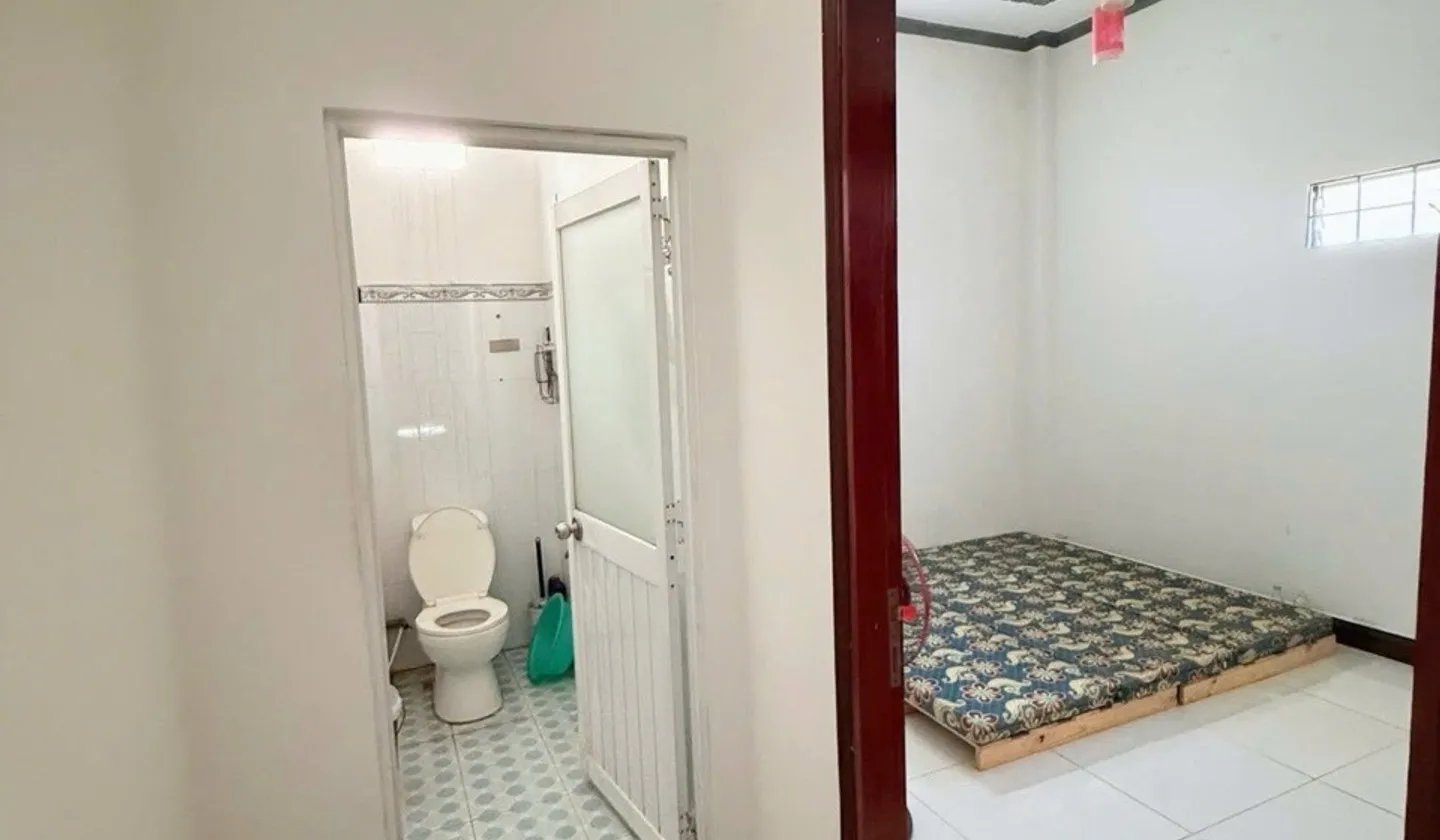 Bán nhà 3 tầng, 3 phòng ngủ tại phường An Phú Đông, TP HCM... Bán nhà riêng tại An Phú Đông, Hồ Chí Minh 01