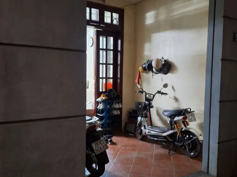 Bán nhà riêng 3 tầng tại trung tâm quận Long Biên, diện tích 53.3m2, pháp lý rõ ràng... Bán nhà riêng tại Việt Hưng, Hà Nội 01