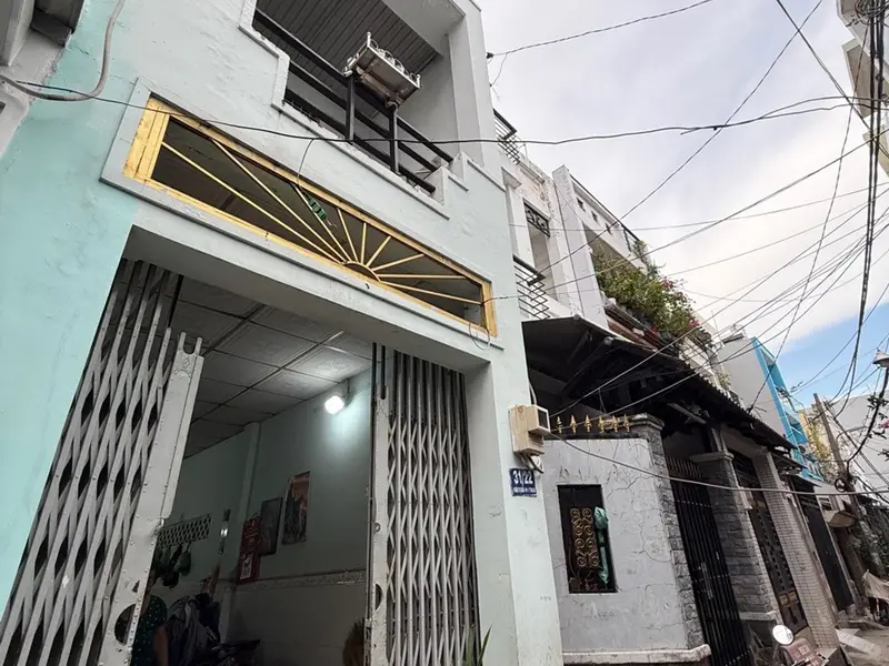 - Vị trí: Dương Tự Quán, Hoàng Văn Hợp, Cạnh Bên Chợ, 5 Phút đến Aeon Mall, Giáp Quận 6, Công Viên... Bán nhà riêng tại An Lạc, Hồ Chí Minh 01