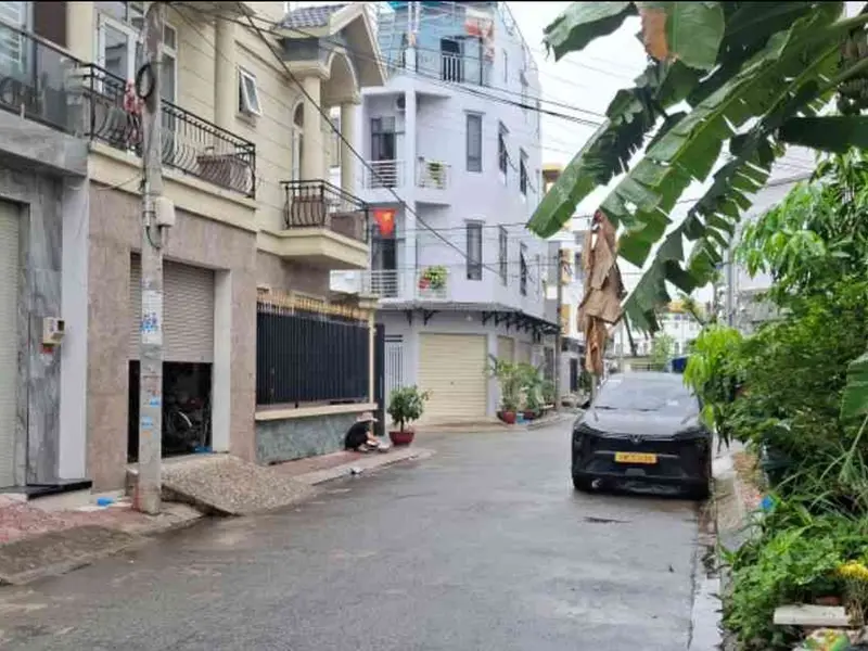 Bán đất 52,2m² cạnh VÒNG XOAY Phú Hữu, Quận 9 - Đường rộng 8m giá 3,7 tỷ... Bán đất tại Long Trường, Hồ Chí Minh 01