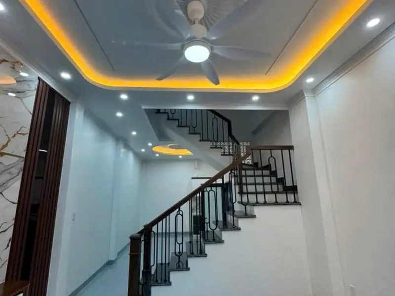 Nhà 3 tầng hiện đại, yên tĩnh ngay trung tâm, giá hợp lý... Bán nhà riêng tại Phù Liễn, Hải Phòng 01