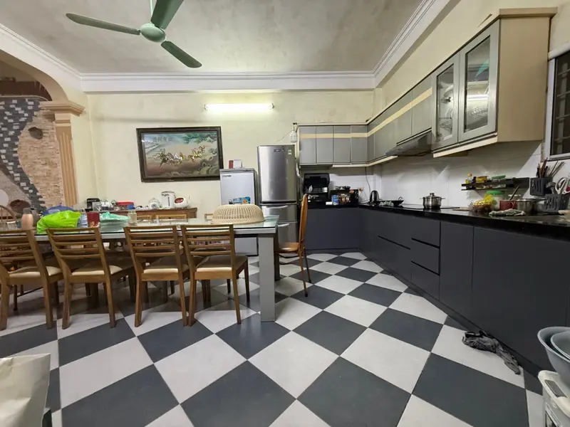 Bán nhà riêng lô góc tại trung tâm Cầu Giấy, diện tích 147.9m², ô tô đỗ cửa... Bán nhà riêng tại Cầu Giấy, Hà Nội 01