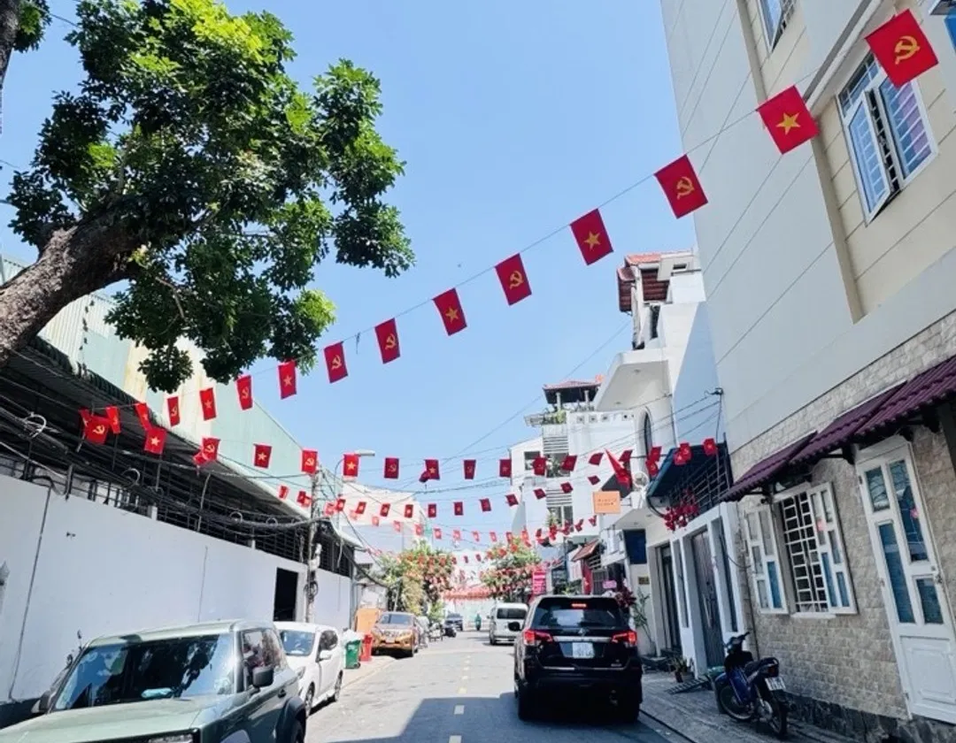 Cơ hội hiếm có sở hữu nhà 4 tầng sang trọng ngay Nguyễn Thị Thập Quận 7... Bán nhà riêng tại Tân Thuận, Hồ Chí Minh 01
