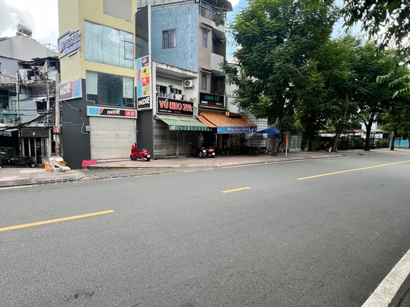 Mặt tiền Hoàng Sa, Quận 1 – Nhà lô góc 5 tầng BTCT, pháp lý chuẩn, hoàn công đầy đủ.... Bán nhà mặt phố tại Tân Định, Hồ Chí Minh 01