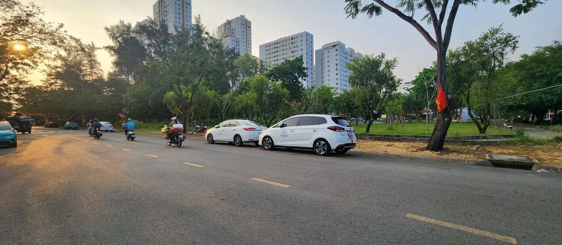 Căn góc 3 tầng mặt phố phường Phú Mỹ, diện tích 94.9m², giá 16 tỷ đồng... Bán nhà mặt phố tại Phú Mỹ, Hồ Chí Minh 01