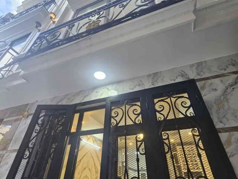 Bán nhà riêng 5 tầng tại Việt Hưng, gần công viên, ô tô tránh cách 100m... Bán nhà riêng tại Việt Hưng, Hà Nội 01