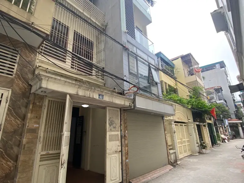 Nhà phân lô ô tô tránh, dân trí cao Lạc Trung... Bán nhà riêng tại Vĩnh Tuy, Hà Nội 01