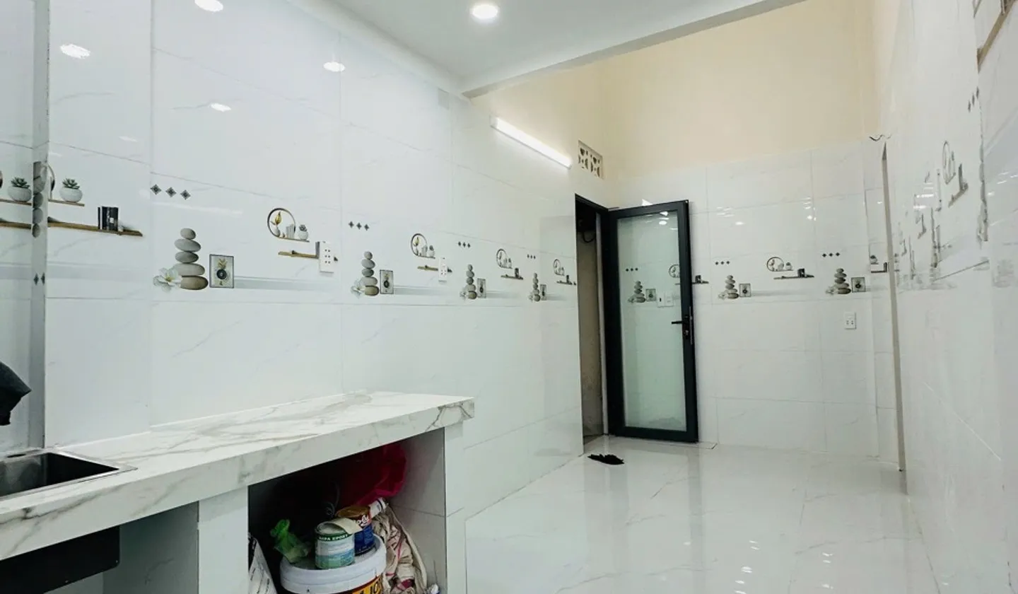 Nhà đẹp 4 tầng hẻm ba gác Tân Bình, 3 phòng ngủ giá tốt... Bán nhà riêng tại Bảy Hiền, Hồ Chí Minh 01