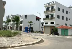 180M² TĐC TRUNG TÂM MÊ LINH – 2 MẶT THOÁNG – MT 11,25M
✨ Đất vuông vắn, vỉa hè rộng, ô tô đỗ thoải... Bán đất tại Mê Linh, Hà Nội 03