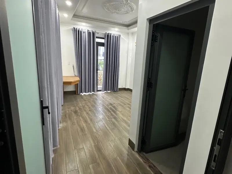 Bán nhà mặt phố Huỳnh Văn Bánh 5 tầng, mặt tiền kinh doanh, giá giảm 5 tỷ... Bán nhà mặt phố tại Phú Nhuận, Hồ Chí Minh 01