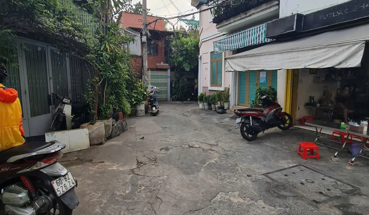 Bán nhà sát mặt tiền hẻm xe hơi - chợ Bà Chiểu - ngang gần 6m , DT 50m2 chỉ 7tỷ... Bán nhà riêng tại Bình Thạnh, Hồ Chí Minh 01