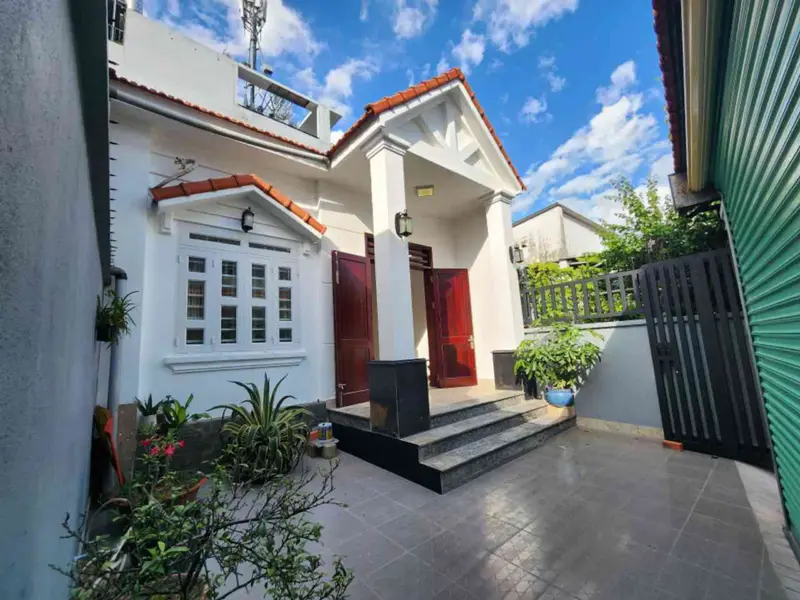 BIỆT THỰ MINI SÂN VƯỜN 110m2 XE HƠI NGAY CỬA 7ty7... Bán nhà riêng tại Tăng Nhơn Phú, Hồ Chí Minh 01