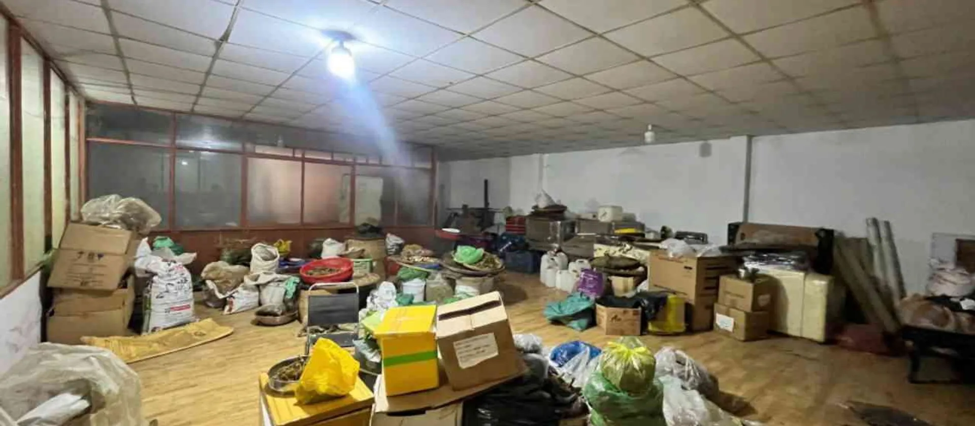 Cơ hội độc tôn sở hữu nhà mặt phố rộng 180m2 với lợi nhuận kinh doanh 200 triệu/tháng... Bán nhà mặt phố tại Bà Điểm, Hồ Chí Minh 01