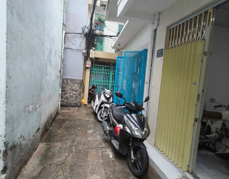 Nhà lô góc Nguyễn Thượng Hiền - Sống sang, tiện nghi đầy đủ... Bán nhà riêng tại Đức Nhuận, Hồ Chí Minh 01