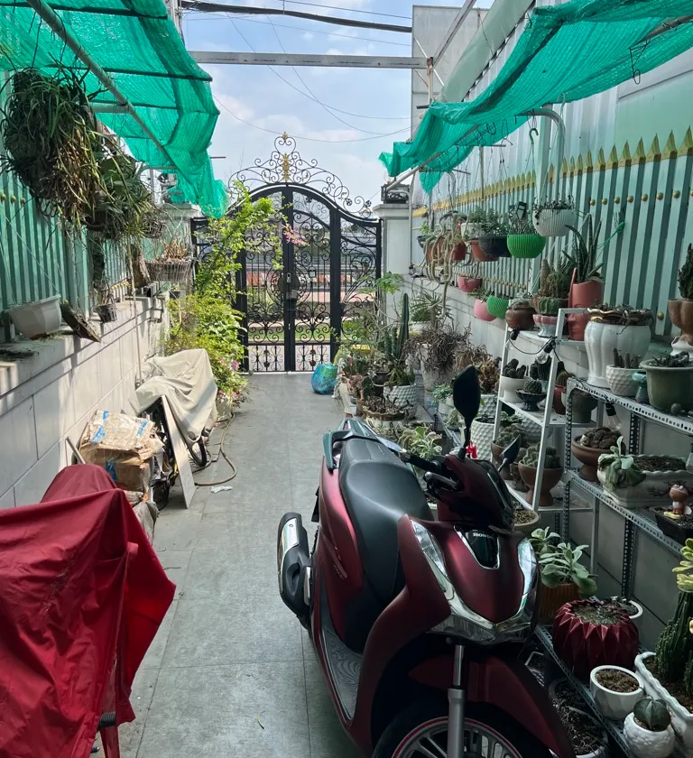 Bán nhà mặt tiền kinh doanh đa ngành tại Phường 16, Quận 8, 4 tầng, diện tích 86m2... Bán owner_side tại Bình Phú, Hồ Chí Minh 01