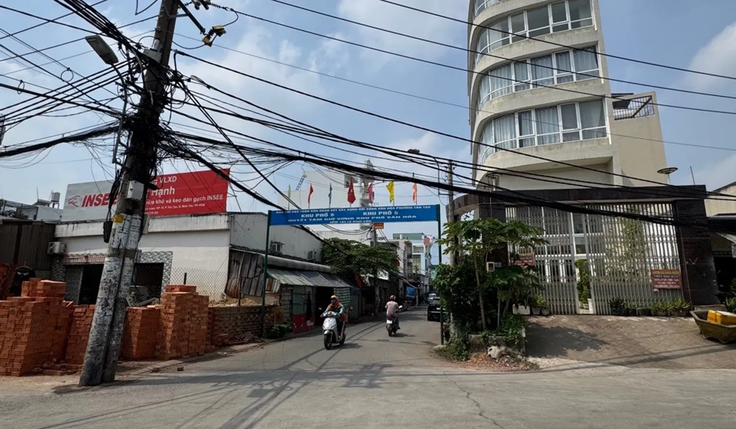 Bán nhà riêng 50m² mặt tiền 5.9m đường 6m tại Bình Tân giá 4.3 tỷ... Bán nhà riêng tại Bình Trị Đông, Hồ Chí Minh 01