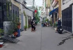 Nhà Đẹp 4 Tầng Có Thang Máy, Vị Trí Vàng Quận 10... Bán nhà riêng tại Hòa Hưng, Hồ Chí Minh 02