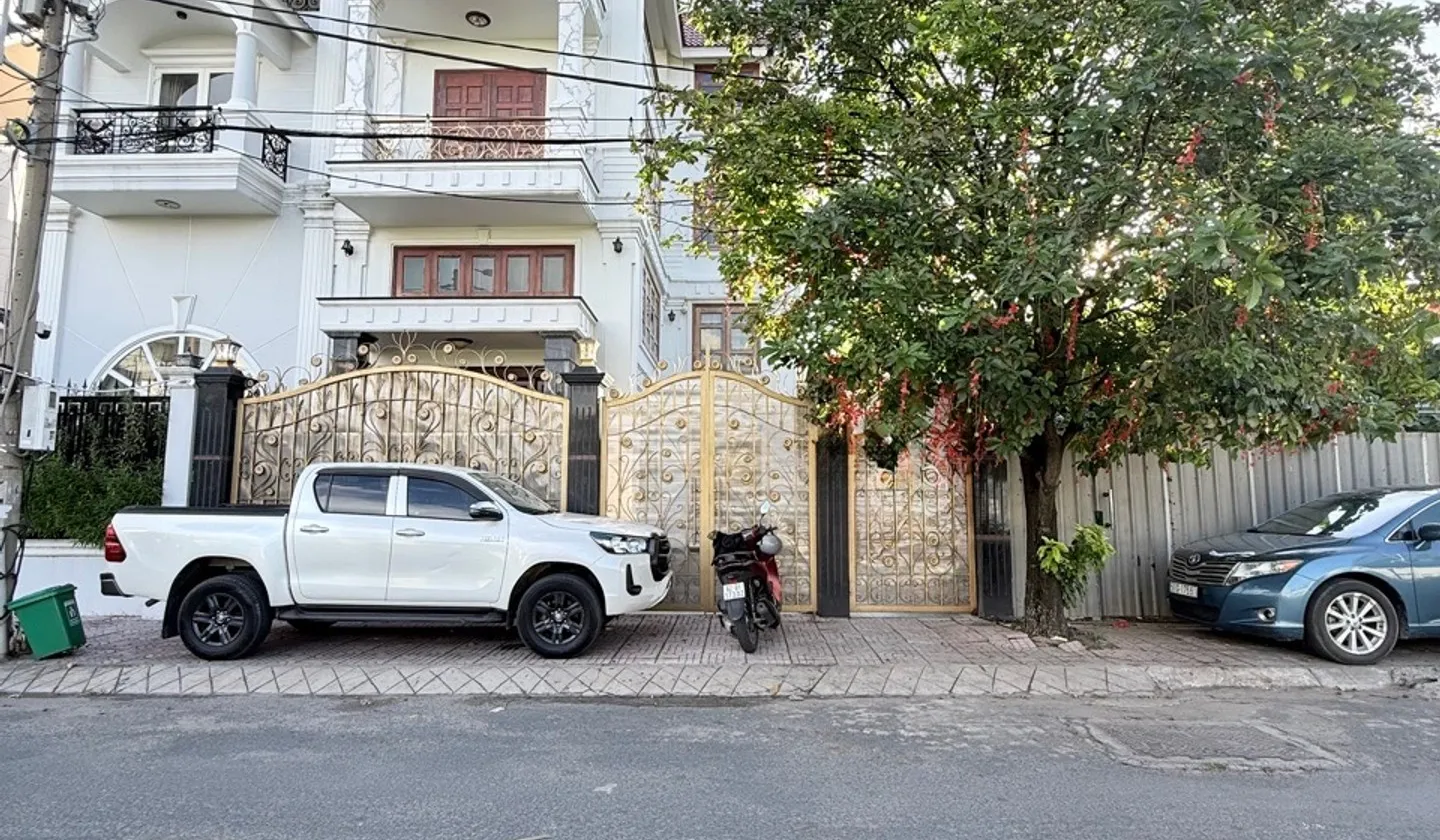 Bán nhà riêng 5 tầng diện tích 193m² tại Phường Thới An, Hồ Chí Minh... Bán nhà riêng tại Thới An, Hồ Chí Minh 01