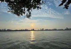 Bán nhà 4 tầng Võng Thị, 10 phòng cho thuê, dòng tiền 40 triệu/tháng... Bán nhà riêng tại Tây Hồ, Hà Nội 01