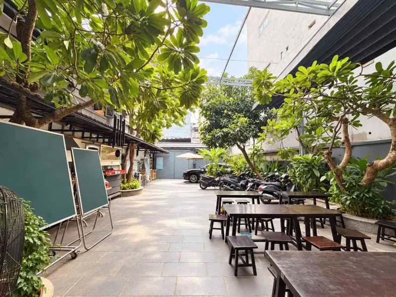 🌿🏢 BIỆT THỰ QUẬN 1 – 11.4 × 31M – 765M² SỬ DỤNG – NHÀ HÀNG CHAY🏡 5 tầng | 7PN – 14WC... Bán nhà mặt phố tại Gia Định, Hồ Chí Minh 01