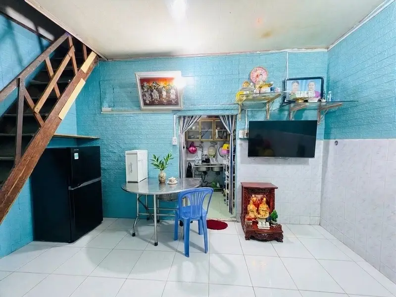Nhà Tân Bình – Lạc Long Quân, 3 tầng ở ngay – xây mới, ngang gần 4m - dài 7m - hơn 3 tỷ.... Bán nhà riêng tại Tân Hòa, Hồ Chí Minh 01