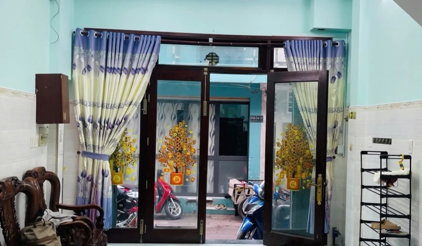 Nhà 4 tầng 7 phòng ngủ tại trung tâm quận Tân Bình, phù hợp kinh doanh và cho thuê... Bán nhà riêng tại Tân Hòa, Hồ Chí Minh 01