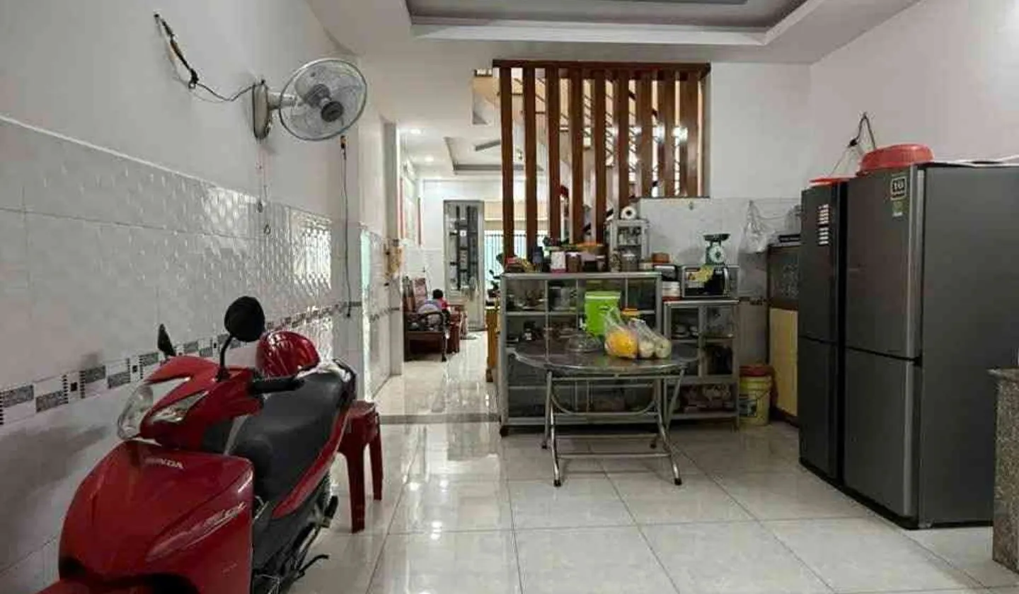 👉BÌNH TÂN- ĐƯỜNG SỐ 2 $ 4.8 TL
👉DT:64  M2 (4 × 16)
👉SIÊU PHẨM ĐƯỜNG XE TẢI NÉ NHAU KHU PHÂN LÔ... Bán nhà mặt phố tại Bình Tân, Hồ Chí Minh 01