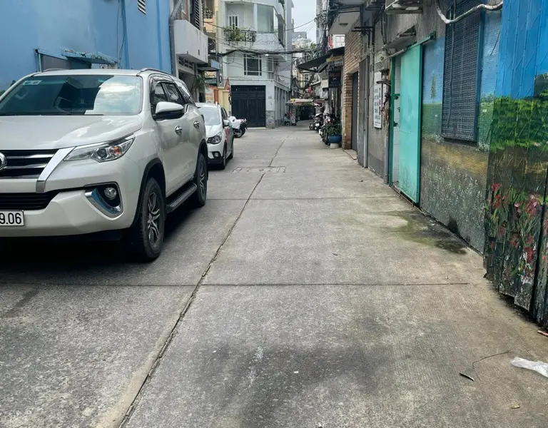 Cơ hội vàng sở hữu nhà hiếm trung tâm Quận 10 với giá cực hấp dẫn... Bán nhà riêng tại Hòa Hưng, Hồ Chí Minh 01