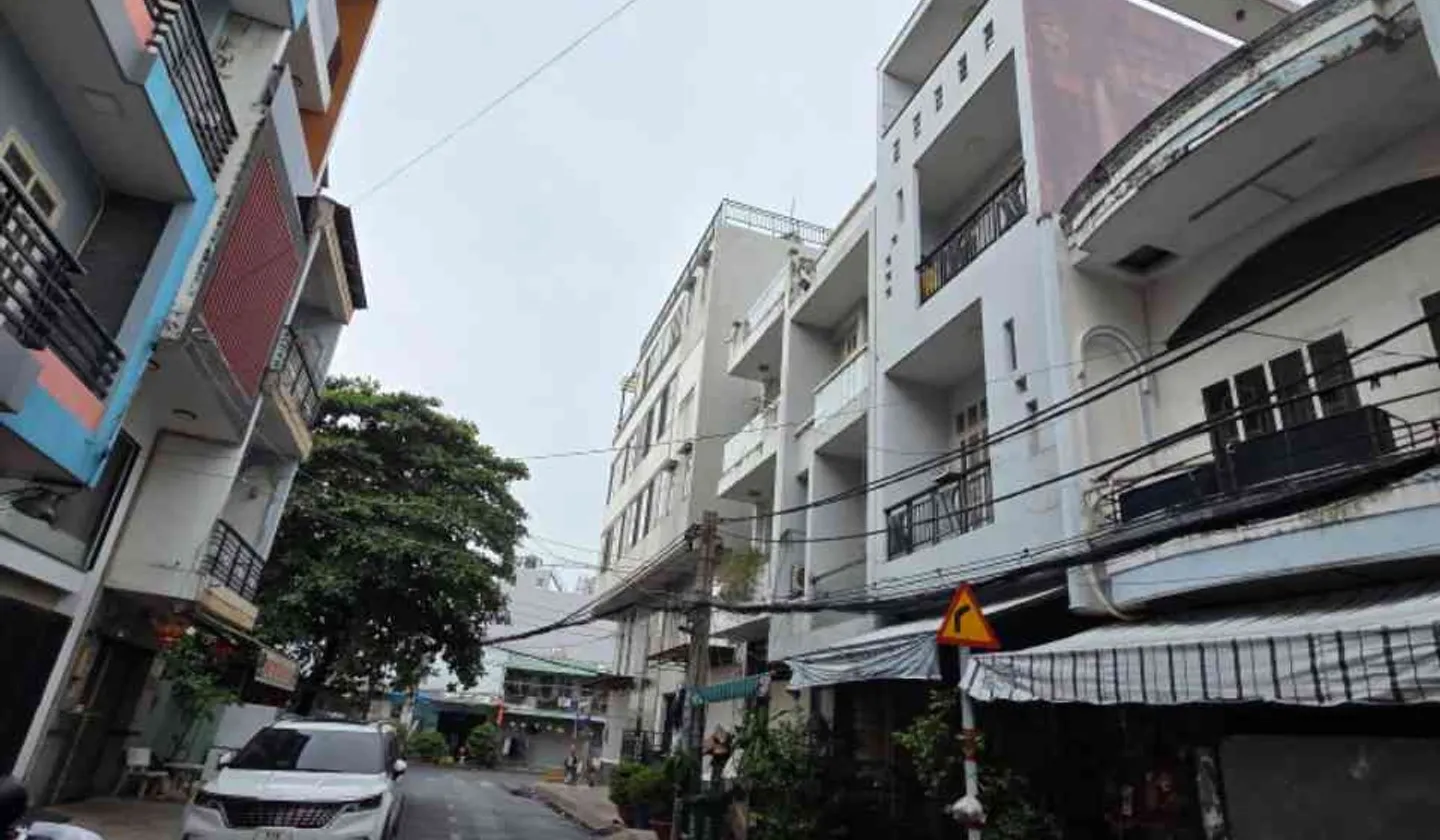 Bán nhà mặt phố kinh doanh Khu dân cư Lý Chiêu Hoàng quận 6 , 4x16m2 giá 7.3 tỷ... Bán nhà mặt phố tại An Lạc, Hồ Chí Minh 01