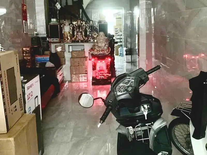 Nhà riêng 3 tầng hướng Bắc tại quận Tân Bình giá 9.7 tỷ... Bán nhà riêng tại Tân Sơn Nhất, Hồ Chí Minh 01