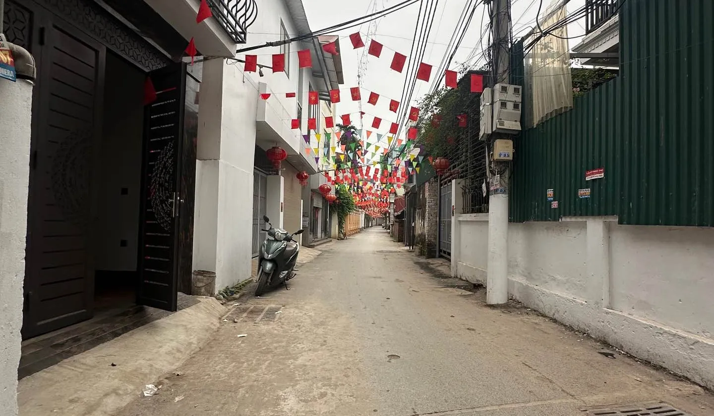 Nhà 4 tầng đẹp, tiện kinh doanh ngay trung tâm Yên Nghĩa... Bán nhà riêng tại Yên Nghĩa, Hà Nội 01