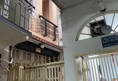 Nhà 2 Tầng Xinh Tại Trung Tâm Quận 1 - Giá Hời... Bán nhà riêng tại Bến Thành, Hồ Chí Minh 02