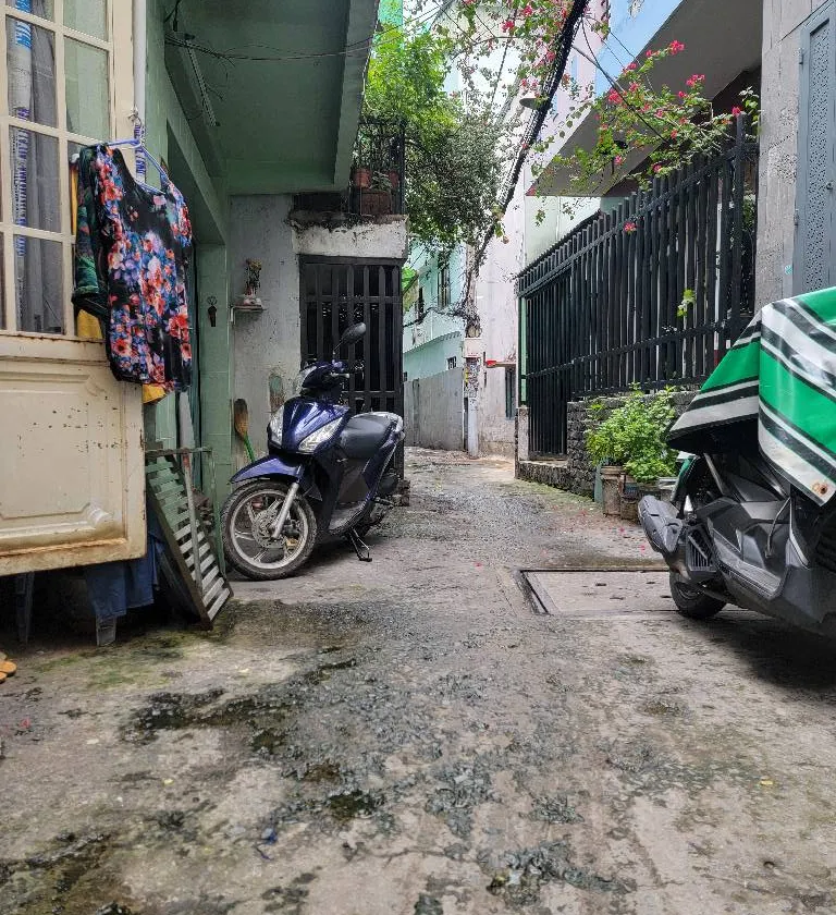 Cơ hội sở hữu nhà 4 tầng hiếm có tại Hồng Bàng với giá tốt... Bán nhà riêng tại Bình Tây, Hồ Chí Minh 01