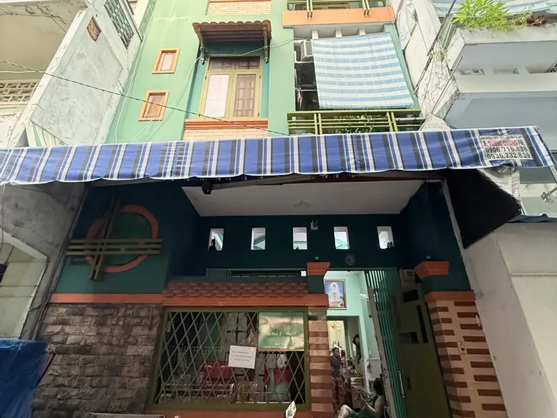 Nhà đẹp trung tâm Quận 10, hẻm xe hơi thoáng... Bán nhà riêng tại Diên Hồng, Hồ Chí Minh 01