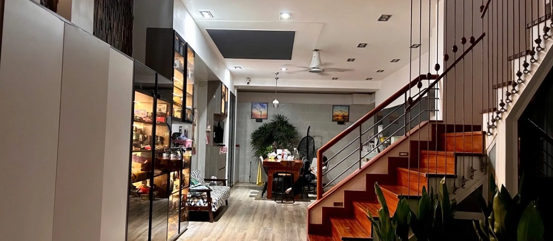 Bán nhà mặt phố 4 tầng diện tích 100m2 tại An Lạc, giá 27.5 tỷ... Bán nhà mặt phố tại An Lạc, Hồ Chí Minh 01