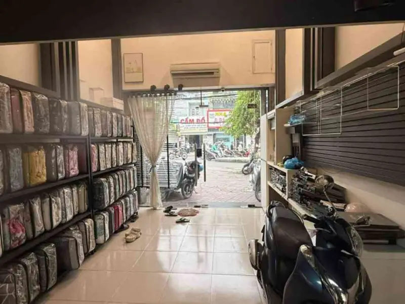 Nhà 5 tầng mặt phố rộng 69.8m² tại Quận 6, giá 18.5 tỷ đồng... Bán nhà mặt phố tại Phú Lâm, Hồ Chí Minh 01