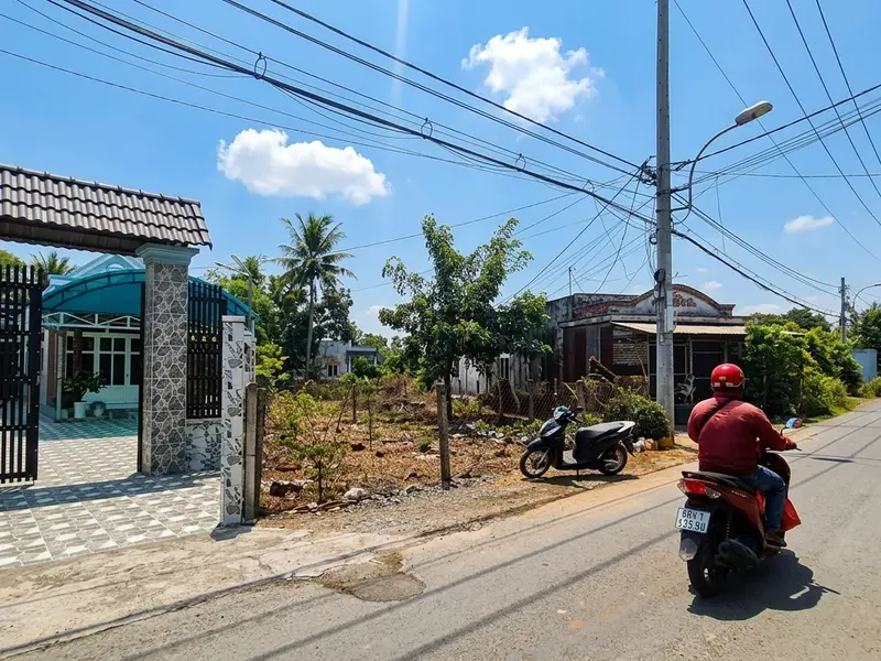 BÁN 390m² MẶT TIỀN GẦN ĐINH ĐỨC THIỆN BÌNH CHÁNH, LÊN THỔ 1 PHẦN, RỘNG 10m, NHỈNH 5 TỶ... Bán đất tại Bình Chánh, Hồ Chí Minh 01