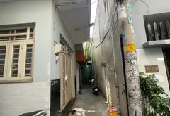 Cơ hội hiếm có tại Quận 7 - Nhà riêng 3 tầng giá tốt không thể bỏ lỡ... Bán nhà riêng tại Tân Hưng, Hồ Chí Minh 04