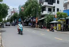 Bán nhà mặt phố Hoàng Hoa Thám Quận Bình Thạnh giá 12 tỷ diện tích 22.6m2 hướng Đông Bắc... Bán nhà mặt phố tại Bình Lợi Trung, Hồ Chí Minh 02