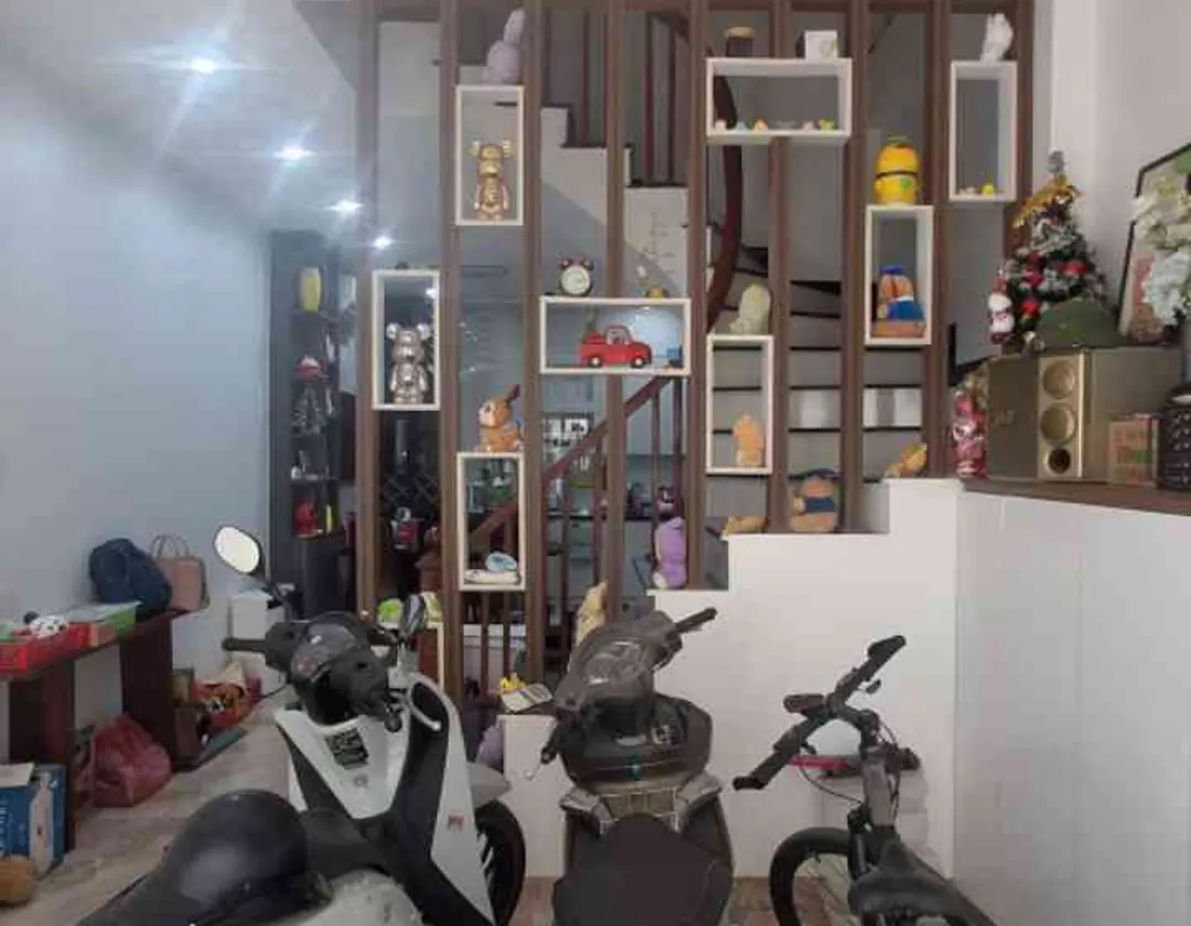 Nhà 5 Tầng Đẹp Gần Phố Nhật Tảo, Giá Tốt - Cơ Hội Vàng Sở Hữu Ngay... Bán nhà riêng tại Phú Thượng, Hà Nội 01