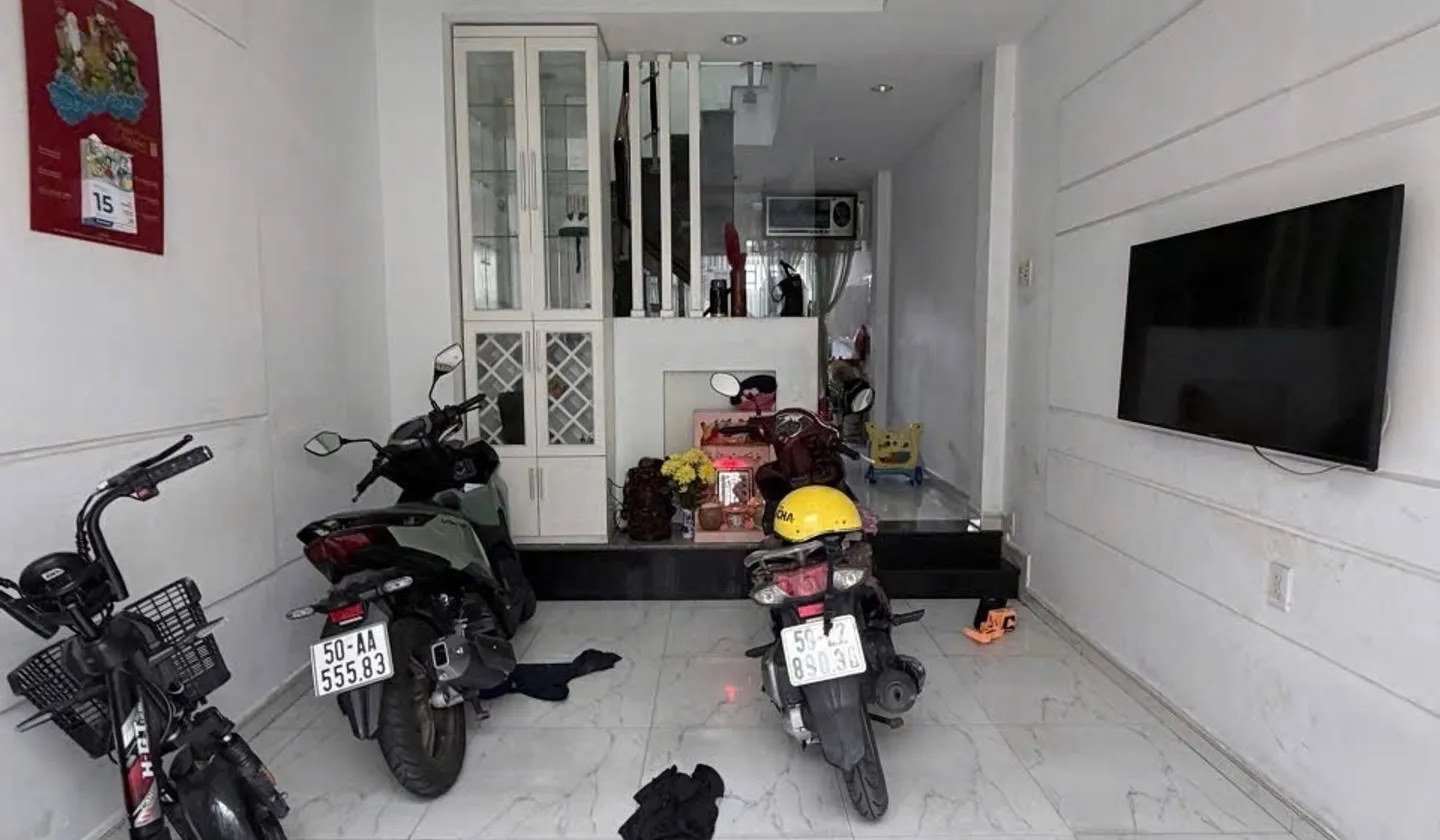 BÁN NHÀ 4 TẦNG - KHU VIP PHẠM THẾ HIỂN - CẠNH AEON QUẬN 8... Bán nhà riêng tại Chánh Hưng, Hồ Chí Minh 01