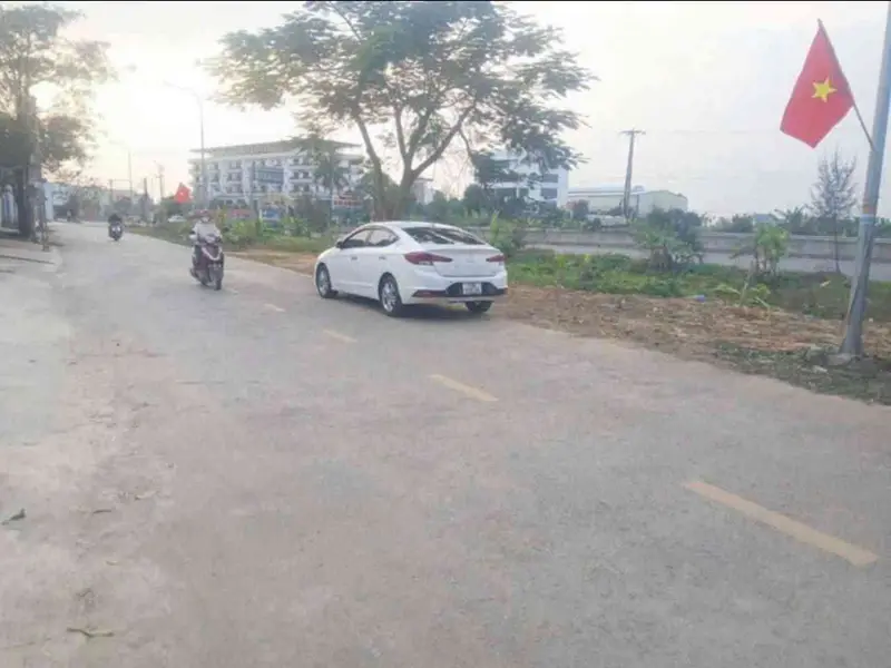 Đất nền rộng tại phường Lưu Kiếm, thuận tiện di chuyển và đầu tư... Bán đất tại Lưu Kiếm, Hải Phòng 01