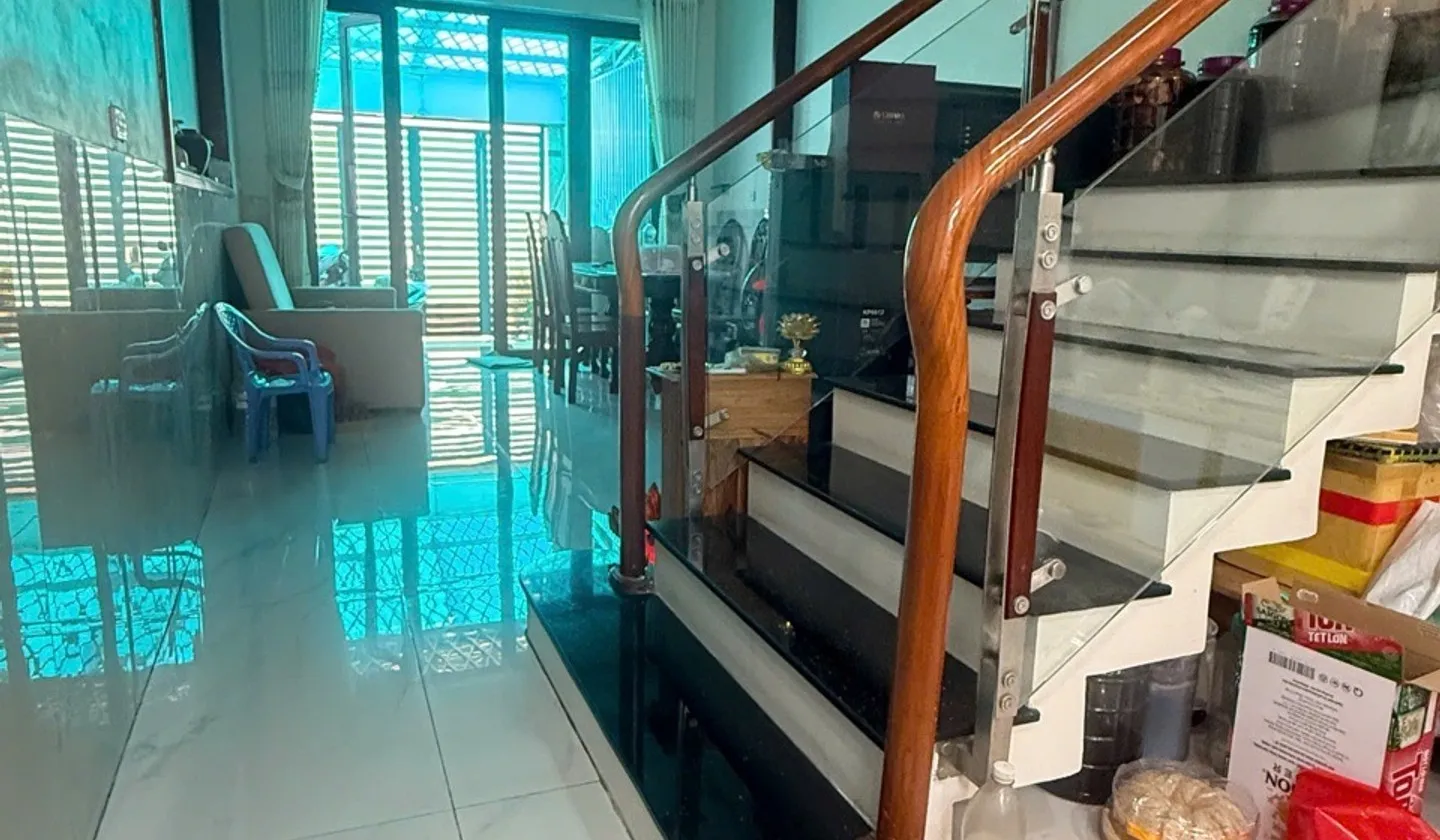 Nhà 4 Tầng Sát Trung Tâm Hành Chính Dĩ An - Cơ Hội Vàng Giá Tốt... Bán nhà riêng tại Dĩ An, Hồ Chí Minh 01