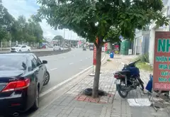 Nhà mặt phố rộng rãi ngay trung tâm Liên Phường, sổ nở hậu cực đẹp... Bán nhà mặt phố tại Phước Long, Hồ Chí Minh 02