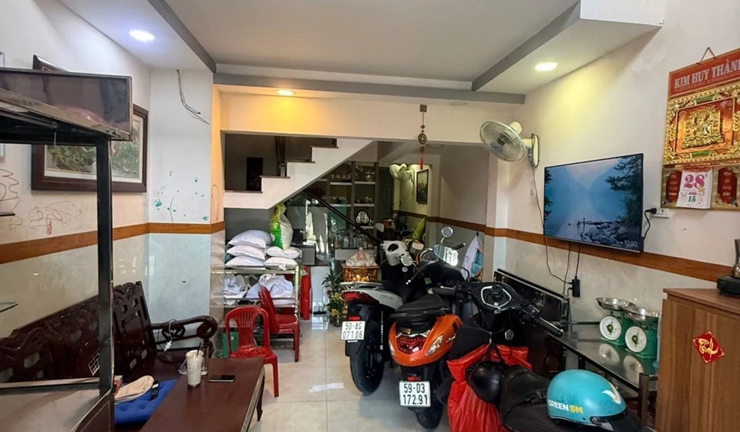 Nhà 5 Tầng Hiện Đại Tại Bình Long - Sống Đẳng Cấp... Bán nhà riêng tại Phú Thọ Hòa, Hồ Chí Minh 01