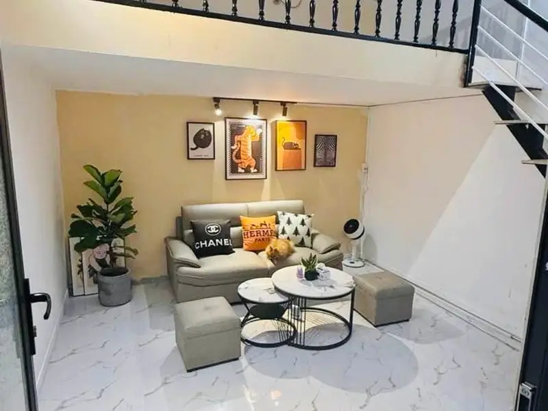 Bán căn hộ tầng 2 tập thể mặt phố Lê Duẩn, Hoàn Kiếm, diện tích sử dụng 55m2, giá 1,6 tỷ... Bán căn hộ chung cư tại Văn Miếu - Quốc Tử Giám, Hà Nội 01