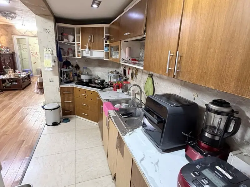 Căn hộ 42m², 3 phòng ngủ, view phố, khu dân trí cao tại quận Đống Đa... Bán căn hộ chung cư tại Giảng Võ, Hà Nội 01