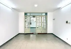 HXH NGUYỄN KIỆM P.9 PHÚ NHUẬN - SÁT MẶT TIỀN - 2 TẦNG LẦU - TIỆN XÂY CHDV - 92M² (4.7x19.5)... Bán nhà riêng tại Đức Nhuận, Hồ Chí Minh 02
